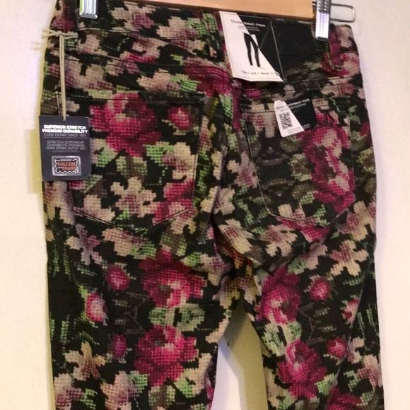 NWT $66 Volcom | Road-Tested | Railed Legging in Black Combo | Size 5 - Picture 5 of 11